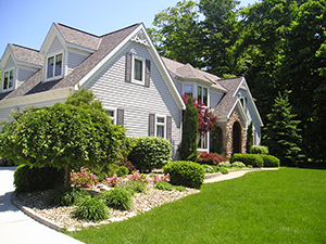 Landscapers and Lawncare Services in Warrior, AL